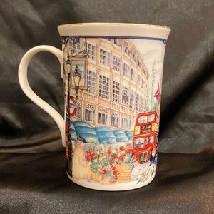 Elegant rCityscape Mug with Red and Blue Details